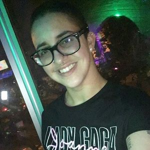 Meet your Posher, Frances